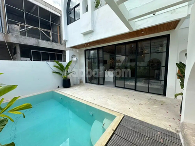 Incredible brand new villa with tropical style in Pererenan, Bali