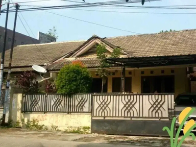 Jual Rumah 2 Lantai Luas 160 m, Pusat Kota Pamulang, Tangerang Selatan