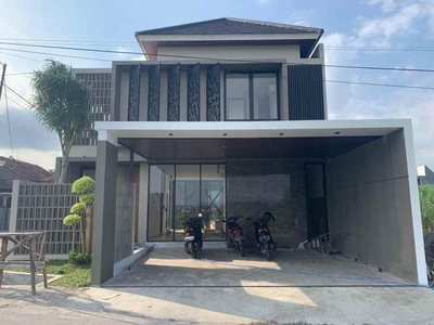 Jual Rumah Modern 2 Lantai Full Furnished Dekat Dengan Ponpes Gus Mift