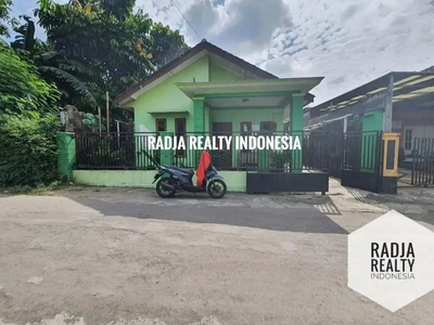 Kost Dan Rumah Induk Di JL. Godean Dalam Ringroad Dekat UNJANI, UNU