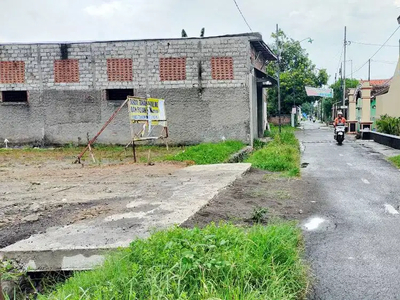 Lokasi Strategis Tanah Kavling Dalam Perumahan Cluster Gentan Solo