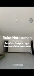 Ruko Pusat kota solo sebelah bakpia Tugu