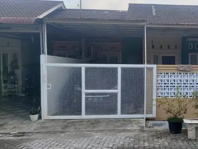 Rumah Cantik Terawat Di jual