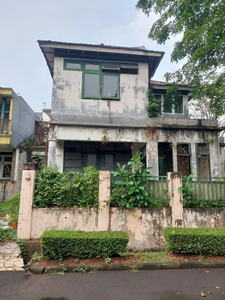 Rumah hitung tanah posisi hook di Sektor 9 Bintaro Jaya
