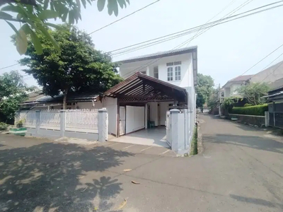 Rumah Mewah Baru di Bintaro, Harga Menarik.