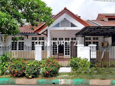 Rumah Siap Huni Area Panakkukang Di Kompleks Crysant