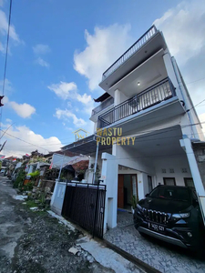 RUMAH SIAP HUNI DI BALI DEKAT PANTAI JIMBARAN, SEMI FURNISH