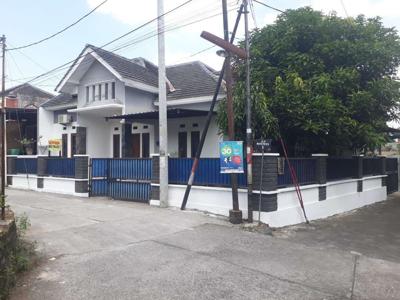 Disewaan rumah isian di jalan kaliurang km 7 dkt ugm