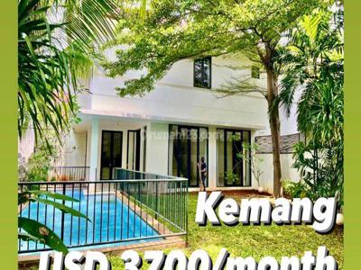 KEMANG UTARA COMPOUND 5 BEDROOMS WITH PRIVATE SWIMMING POOL #ihjankmb