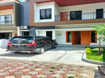 Rumah Cantik Modern dekat Kampus UII