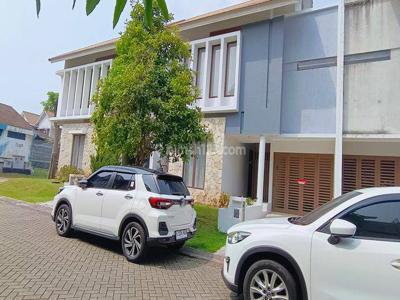 Rumah dalam cluster di Bintaro Jaya sektor 8, Tangerang Selatan.