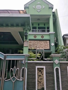Rumah DIjual Di Perumahan Taman Royal Tangerang