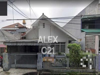 dijual rumah tua B U tebet barat dalam hitung tanah saja, jak sel