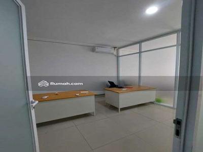 Disewakan Ruko Green Lake City TERMURAH Se-Jakarta | Per-ruangan 100