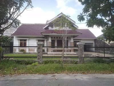 Dijual rumah di jl Sawai Suka Jadi Pekanbaru