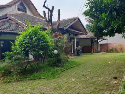 Dijual Rumah Tanah Luas di Jakarta Timur sc4454 ms