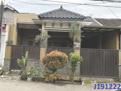 Jual murah rumah lokasi pinggir jalan Binong Permai Karawaci Tangerang