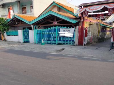 Jual Rumah pinggir jalan raya