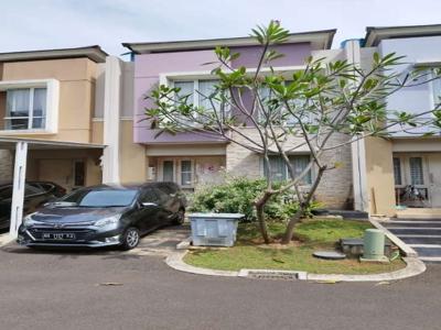 Rumah 2 Lantai Di Cluster Tesla Summarecon Gading Serpong Bagus SHM