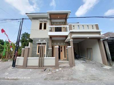 Rumah Apik Anyar Mewah 2Lantai Harga Murah dekat Jogja Bay