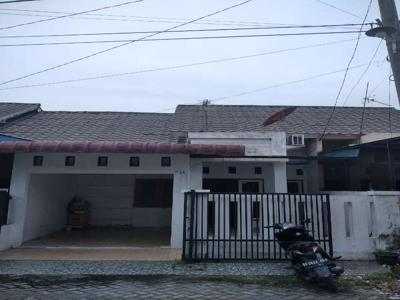 Rumah Cantik Terawat Ready Siap Huni