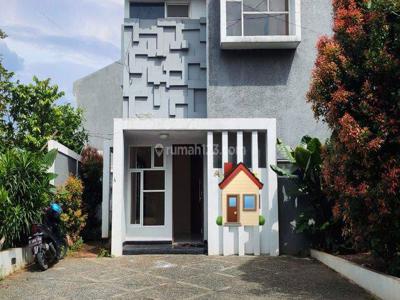 Rumah disewakan di Kavling Dki cipayung Jakarta Tiimur SHM Bagus