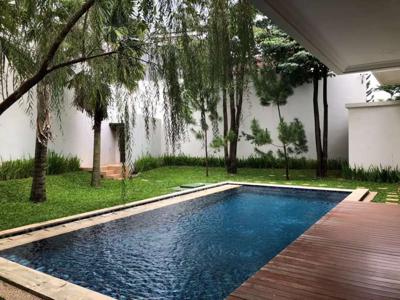 Rumah mewah dan cantik dengan S.Pool, tanah luas dan murah di Bintaro