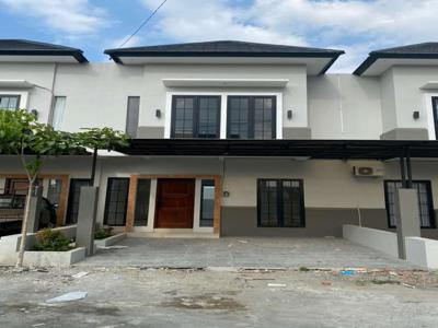 Rumah Mewah GRIYA TLOGOSALMA BPD Pedurungan Tengah