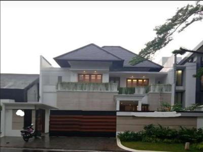 Rumah Mewah & Lux dengan Pool 8 Kamar dekat MRT di Pondok Pinang