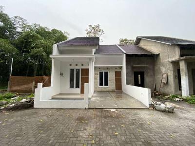 Rumah Modern Elegan di ligkungan Asri Jl Magelang dekat RSUD Sleman