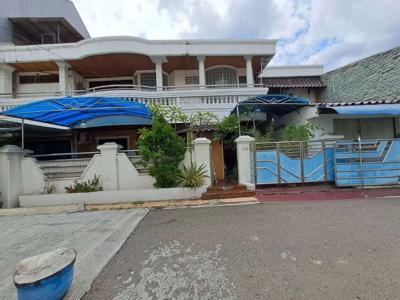 Rumah Murah Hitung Harga NJOP 7 Kamar cocok utk Kostan di Tomang