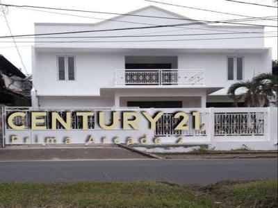 Rumah strategis area komersil Siap Pakai di Sektor 1 Bintaro iw10500iq