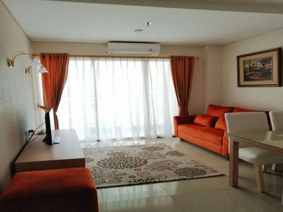 Sewa Apartemen Thamrin Residence 2 Bedroom Lantai Tengah Furnished