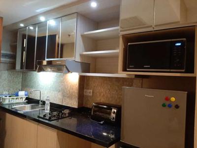 Studio Apart GOLF VIEW High floor Uresidence Karawaci