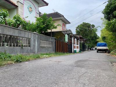 Tanah Jalan Kaliurang, Dekat Kampus UPN, Lebar Depan 13m