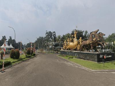 Tanah Strategis Kawasan Telaga Golf Sawangan Akses 2 Mobil