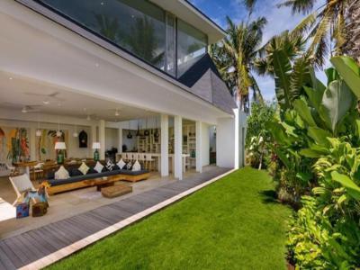 Villa Luxury Tropical Berawa Canggu Bali