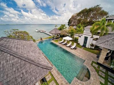 Villa Tepi Laut Nusa Dua Dengan Dermaga Kapal Pribadi
