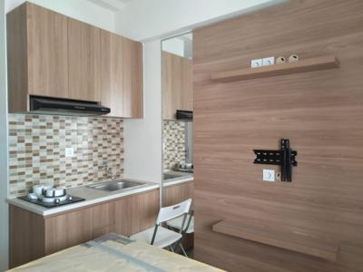 The green pramuka city apartment studio furnish per tahun