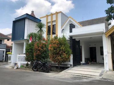 DIJUAL CEPAT Rumah Cantik Semi Furnish kawasan Sulfat Malang