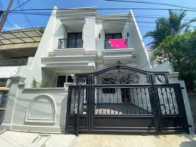 Dijual rumah brand new Rawamangun, keamanan 24 jam, strategis