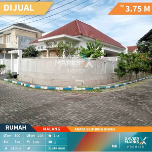 DIJUAL RUMAH CANTIK SIAP PAKAI DI ARAYA MALANG