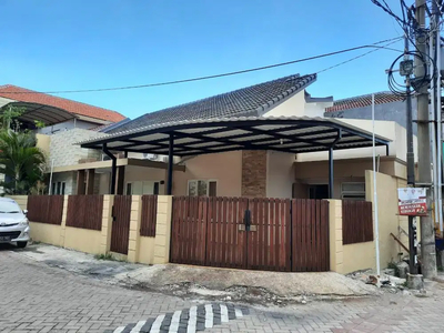 Dijual Rumah di Taman Pondok Indah