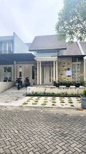 Dijual Rumah Golf Avenue Surabaya Minimalis Terawat