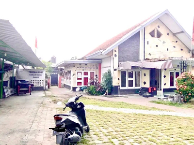 Dijual Rumah Kost di Jalan Bhayangkara belakang Top Sel Toko HP Kota