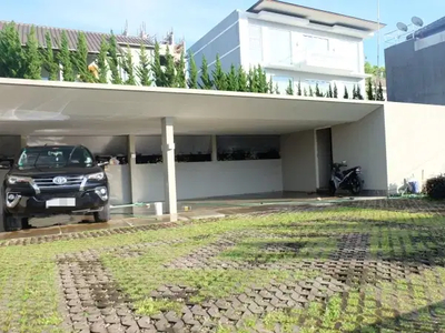 Dijual Rumah Luxury di Dago Resort Bandung utara