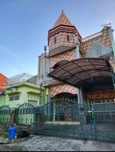 Dijual Rumah Megah Kondisi Terawat di Permata Jingga, Malang