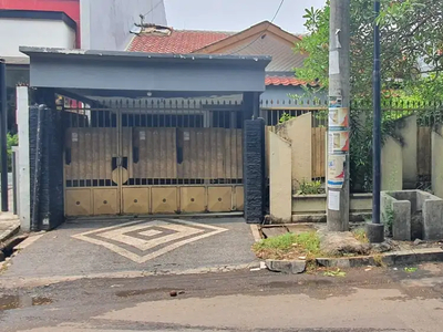 Dijual Rumah SHM di Nol Jalan Raya Sukomanunggal Jaya Surabaya