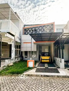 Rumah 2 Lantai Permata Jingga West Dkt Orchid Griyashanta Suhat UB