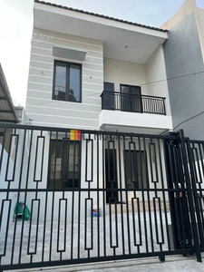 Rumah Brand New Gading Elok Timur ,Kelapa Gading Lingkungan Aman